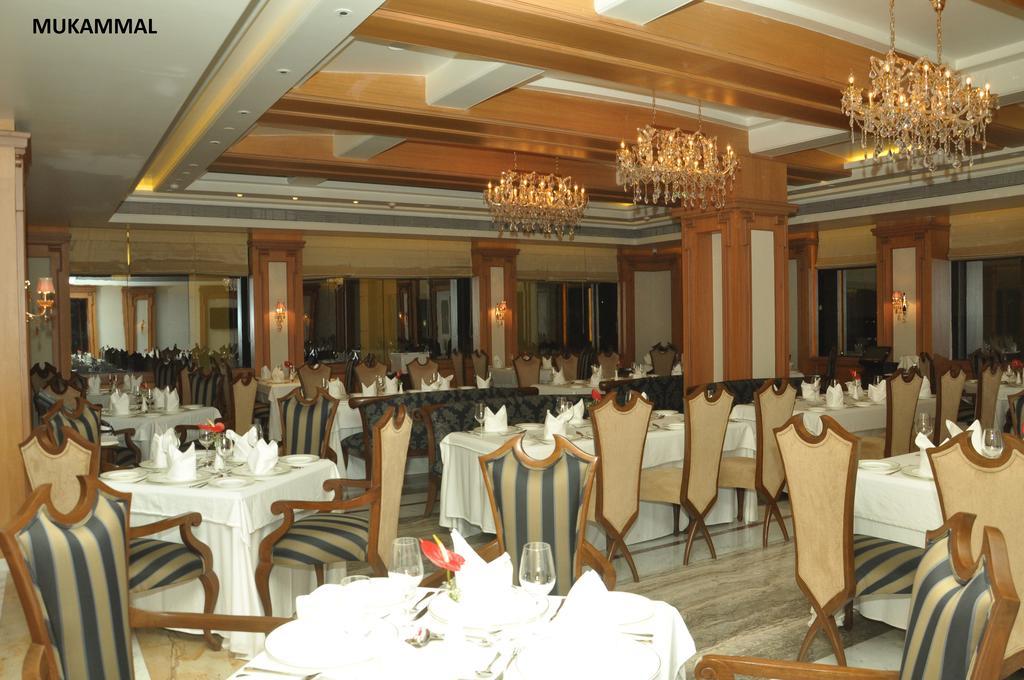 Royal Tulip Navi Mumbai Hotel Exterior photo